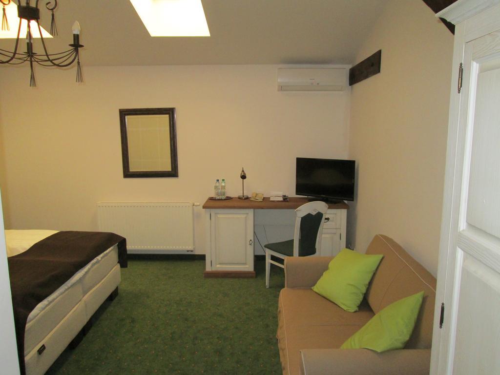 Hotel Sandro Silver & Spichlerz Antoniny เลชโน ห้อง รูปภาพ