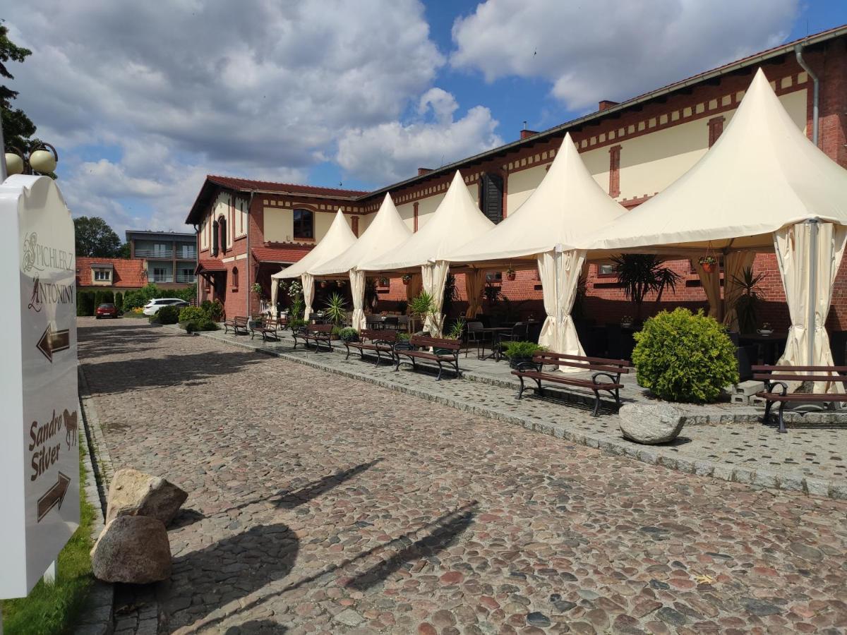 Hotel Sandro Silver & Spichlerz Antoniny เลชโน ภายนอก รูปภาพ