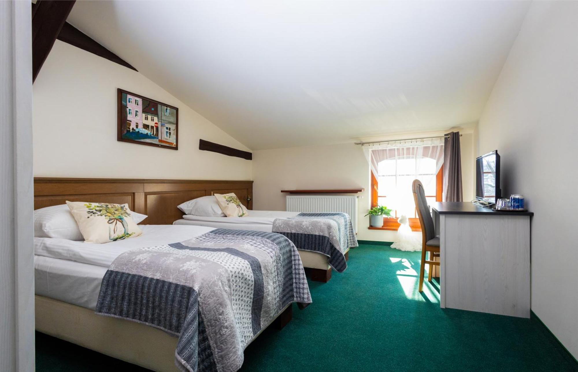 Hotel Sandro Silver & Spichlerz Antoniny เลชโน ภายนอก รูปภาพ