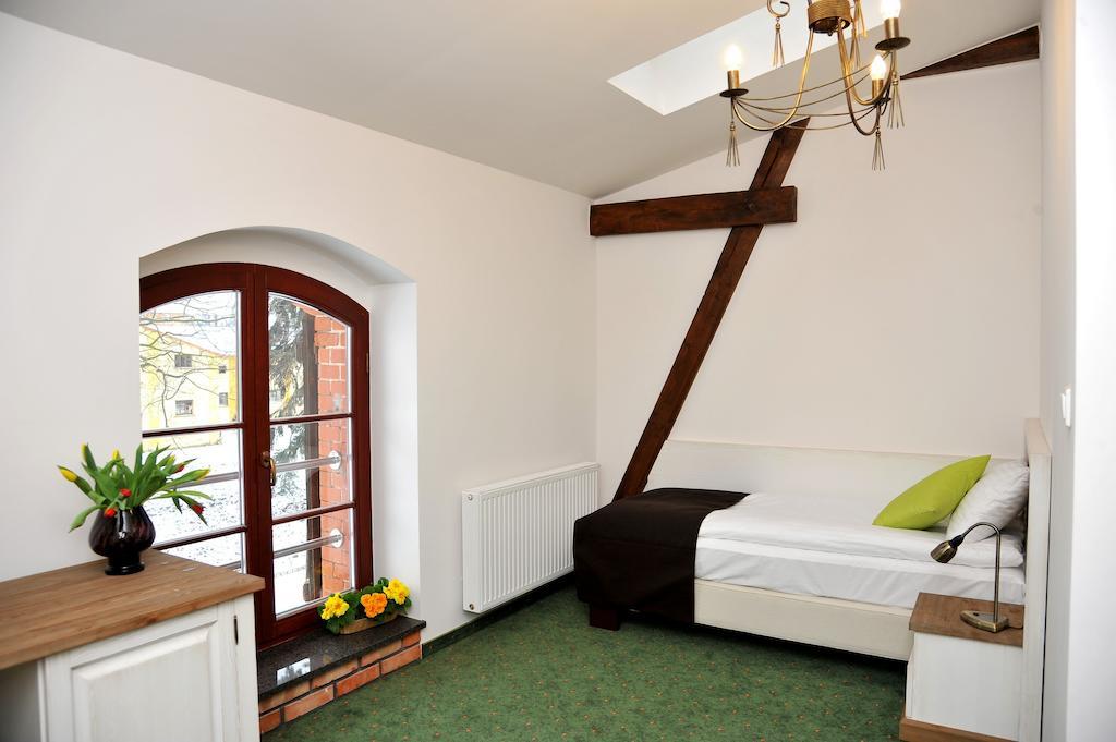 Hotel Sandro Silver & Spichlerz Antoniny เลชโน ห้อง รูปภาพ